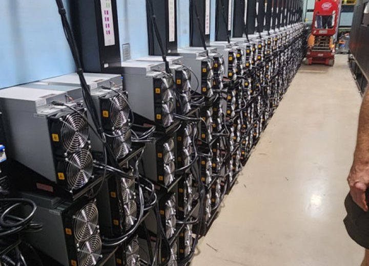 DCES - Bitcoin Farm — Bitcoin Datacenter