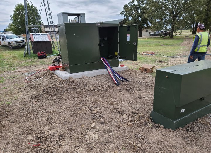 400A 480V three-phase electrical service installation at SMF Horse Ranch
